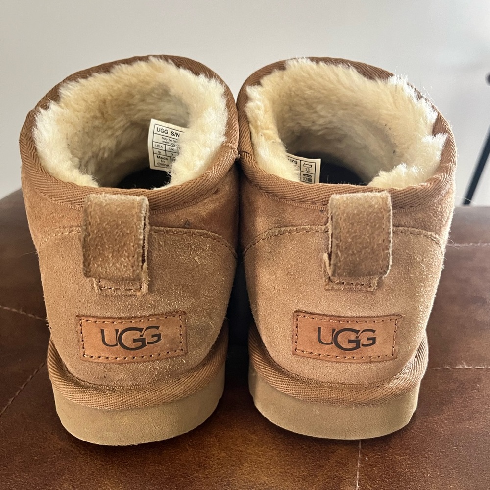 UGG Classic Ultra Mini